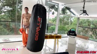 He got out of jail and got into the boss's new daughter * Dluquinhaa * Andrehot *