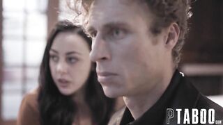 Whitney Wright Uses Job As Reporter To Get Close To An Accused Psychopath