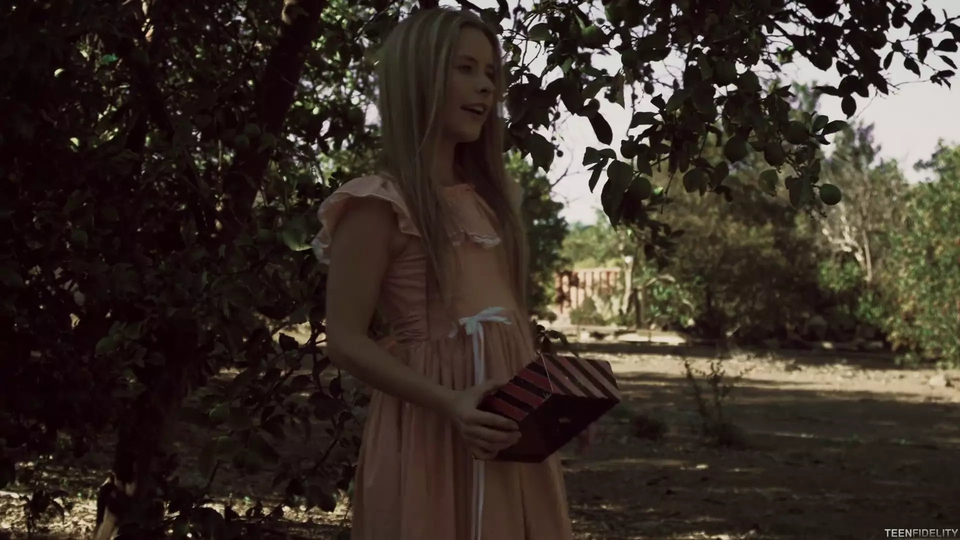 Lilly Ford Isn't Afraid of Clowns