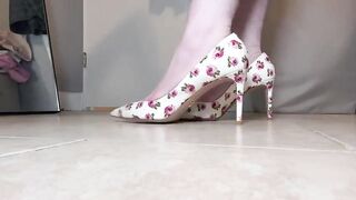 Daisywestcoast - Wearing High Heels for Mommy