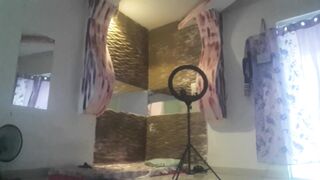 CLIENT CALLED AND NOIS ANSWERED THE PAID VIDEO CALL WITH THE NEW ALLË PJTX