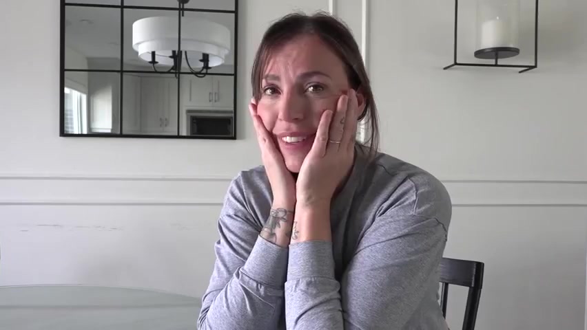 Yogabella - Mommy Should Be Your Wife