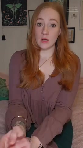 FionaDagger - Stroking It For Your Step-Aunt